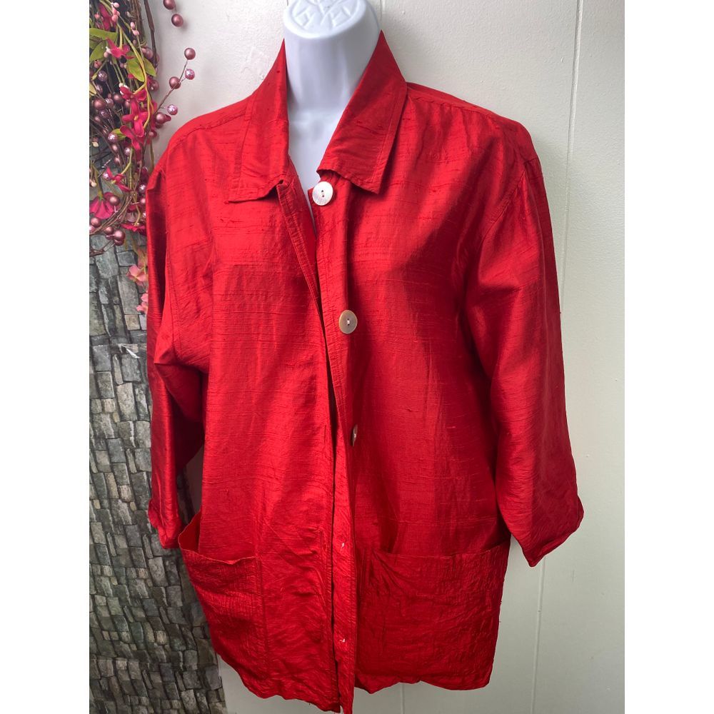 CHICO'S 100 % SILK                    HH